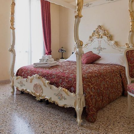 Venice Inn מראה חיצוני תמונה