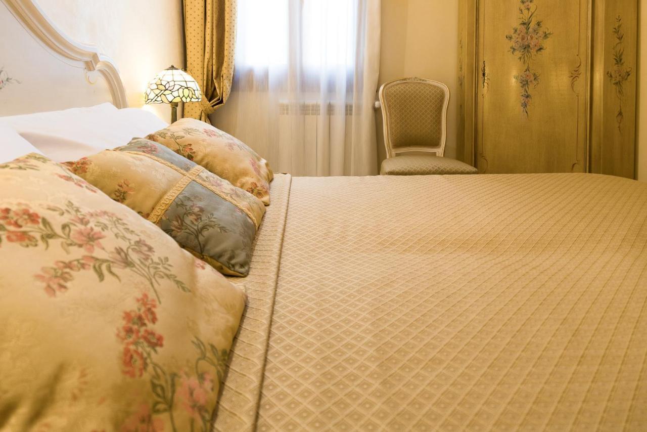 Venice Inn מראה חיצוני תמונה