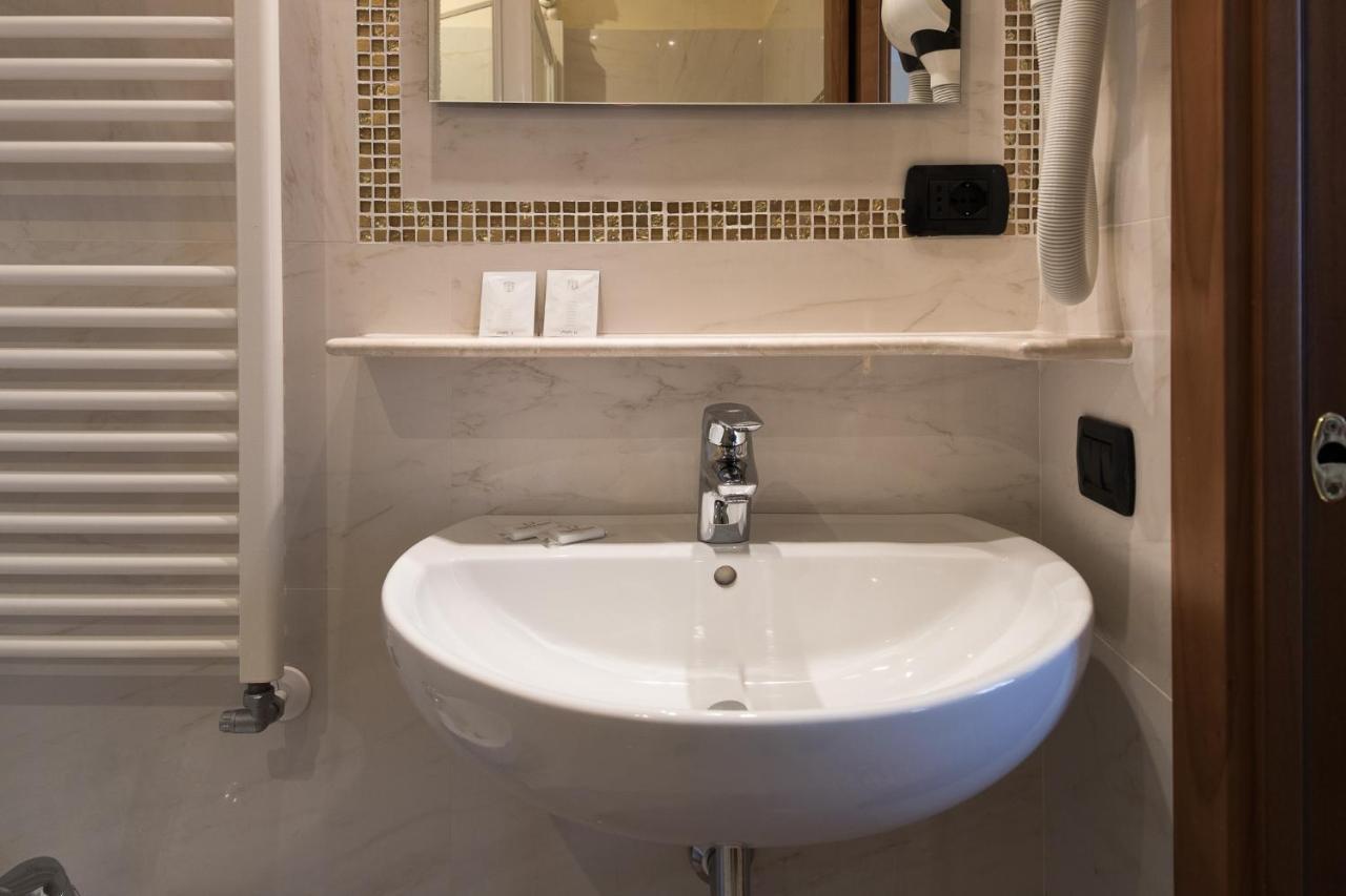 Venice Inn מראה חיצוני תמונה